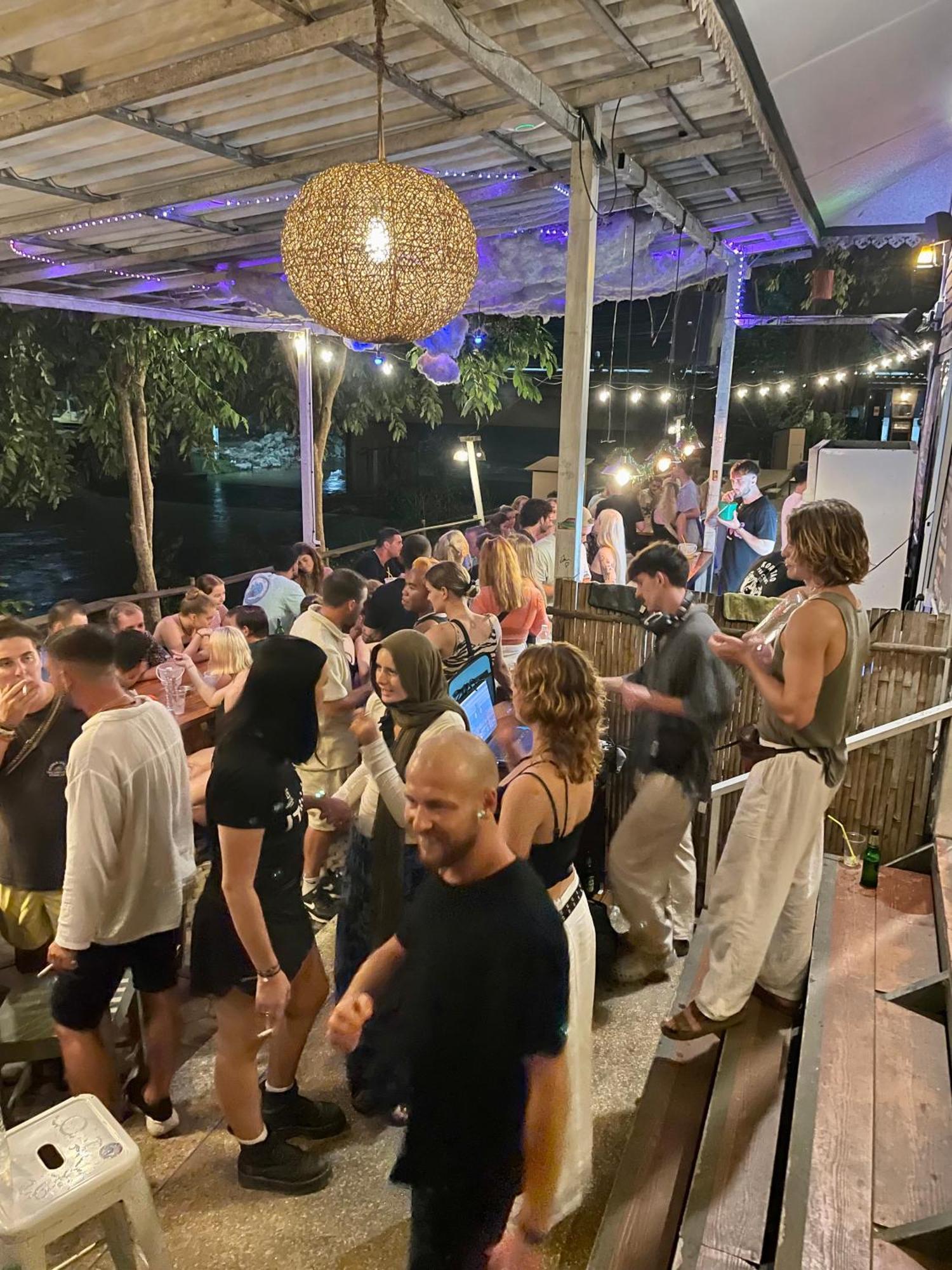 Revolution Hostel Pai Zewnętrze zdjęcie